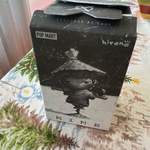 Hirono Destroy figure
